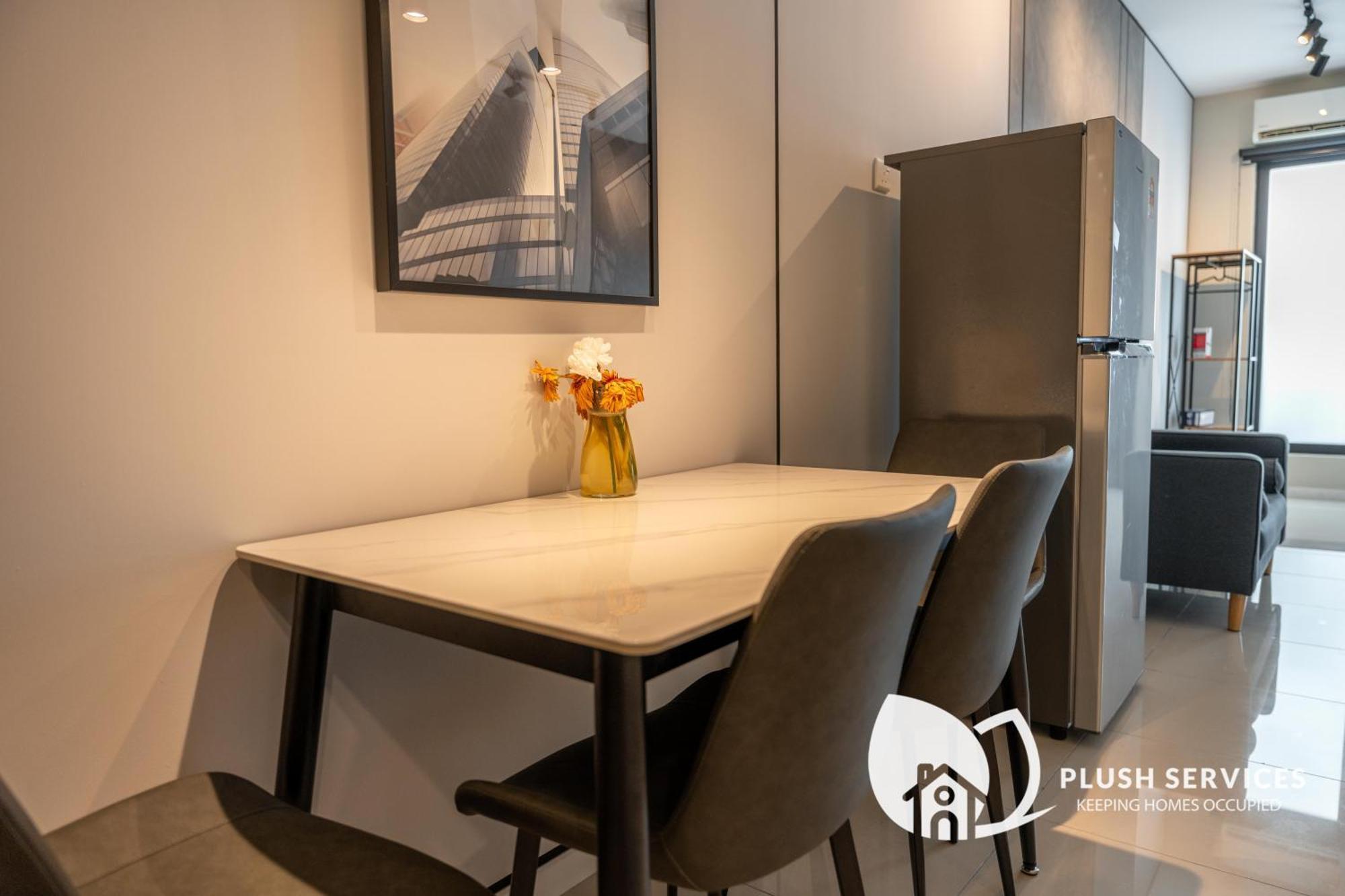 Highpark Suites At Petaling Jaya, Kelana Jaya By Plush Esterno foto